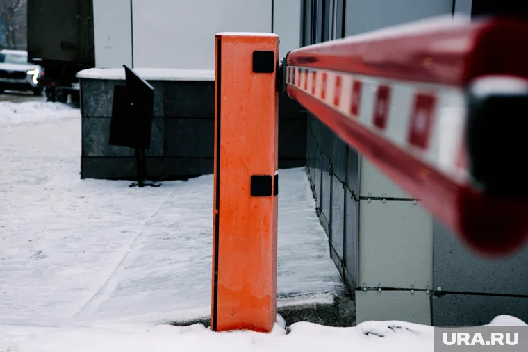В Кургане появится шлагбаум во дворе многоквартирного дома