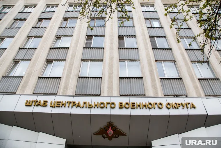 Теплинский станет вторым военачальником после командующего ЦВО Александра Лапина