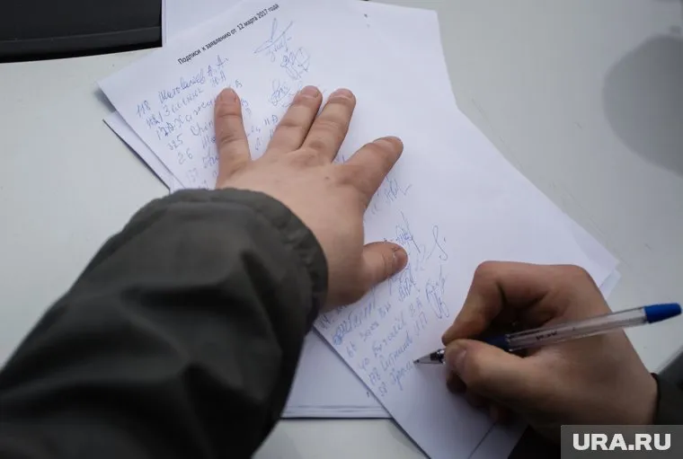 В условиях конкуренции кандидатов дорога подпись каждого депутата