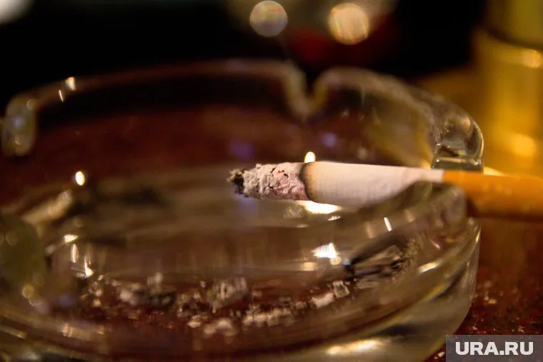 Комнаты для курения, как считают в Минздраве, способствуют увеличению числа курильщиков