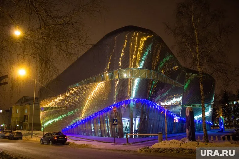 Столица Югры рискует остаться без очередного здания для мировых шахматистов