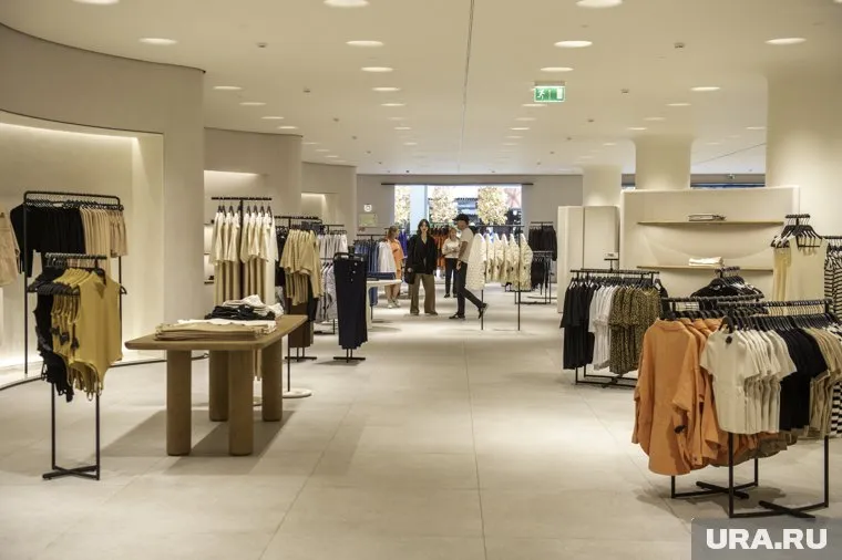 Магазин планируется открыть в одном из популярных и крупных торговый центров города