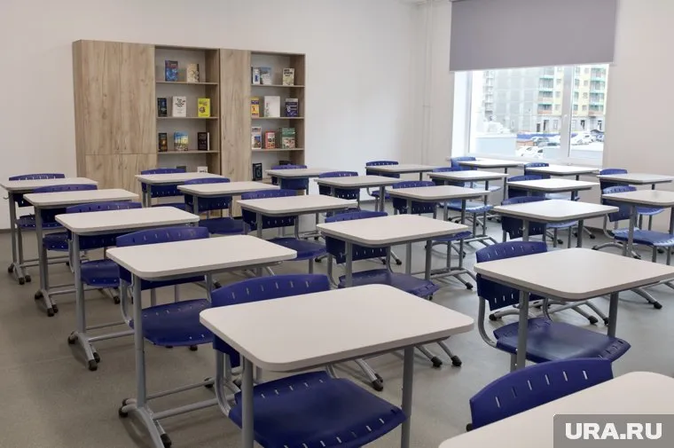 Школьники в Курске переведены на дистанционное обучение