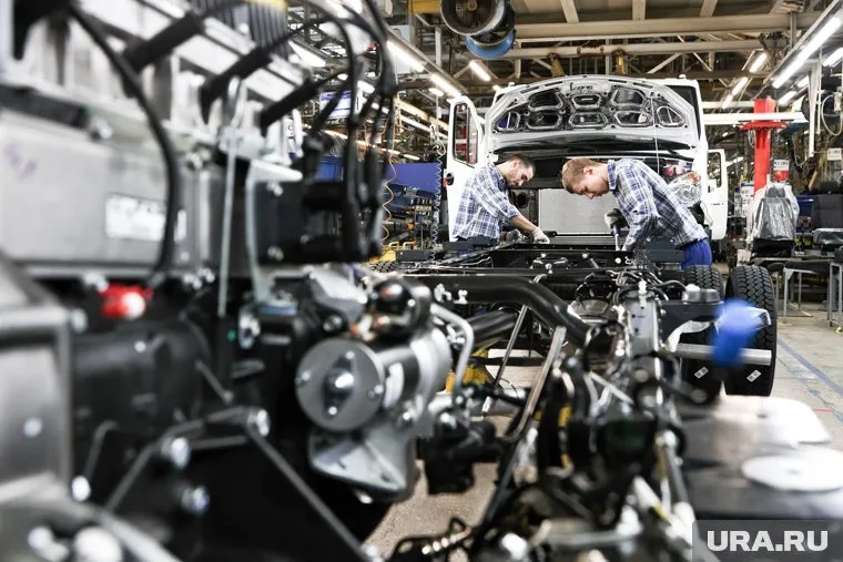 На производстве востребовано 19 категорий специалистов