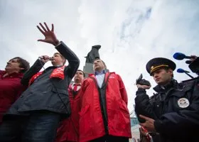 Главный свердловский коммунист допустил перенос памятника Ленину в Ревде