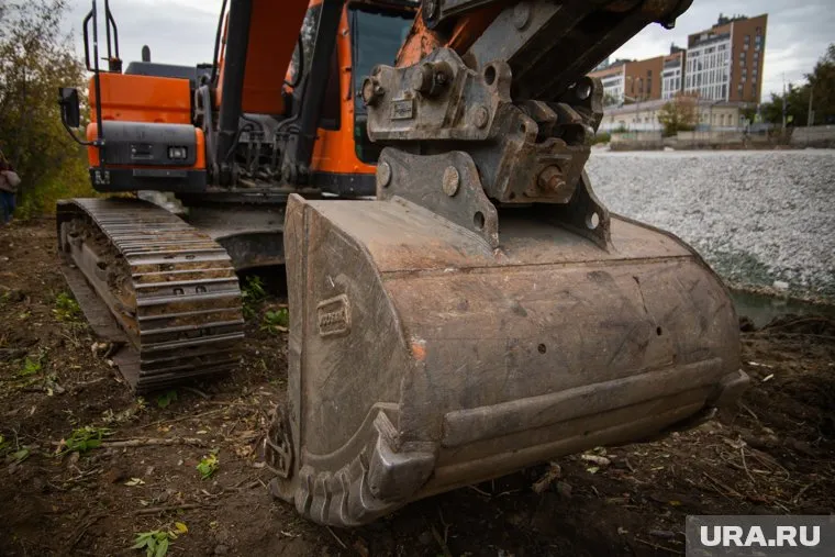 Городским властям предстоит решить будущее стройки