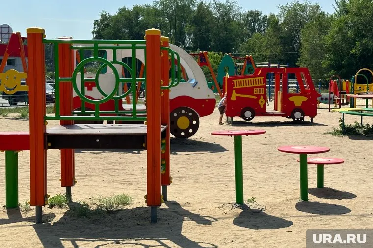 Прокуратура проверила детскую площадку в курганском селе (архивное фото)