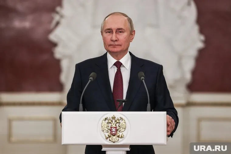 В период с 27 февраля по 5 марта рейтинг Владимира Путина составил 76,7%, следует из опроса ВЦИОМ