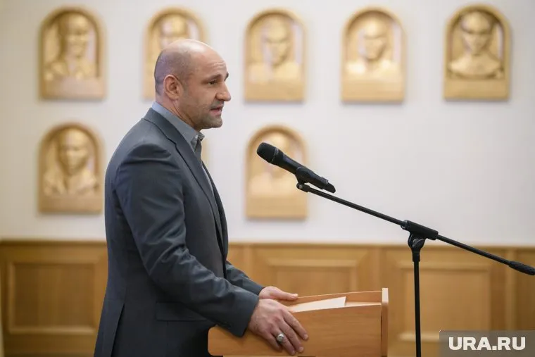 Указ о назначении Артема Жоги полпредом президент подписал 2 октября