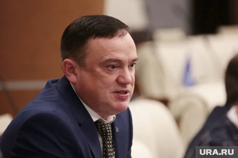 Олег Постников переживает за пермяков