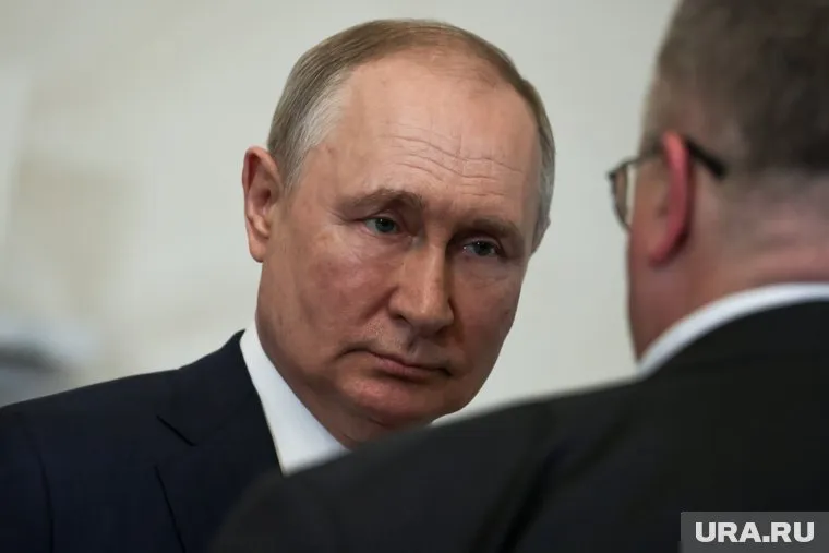 Владимир Путин передал через Шойгу послание Ким Чен Ыну