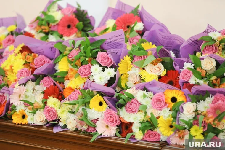 После 8 марта стоимость цветов падает на 40-50%