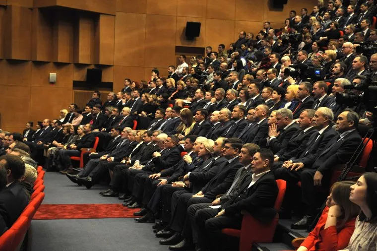 Послание губернатора ЯНАО к законодательному собранию Дмитрия Артюхова. Салехард