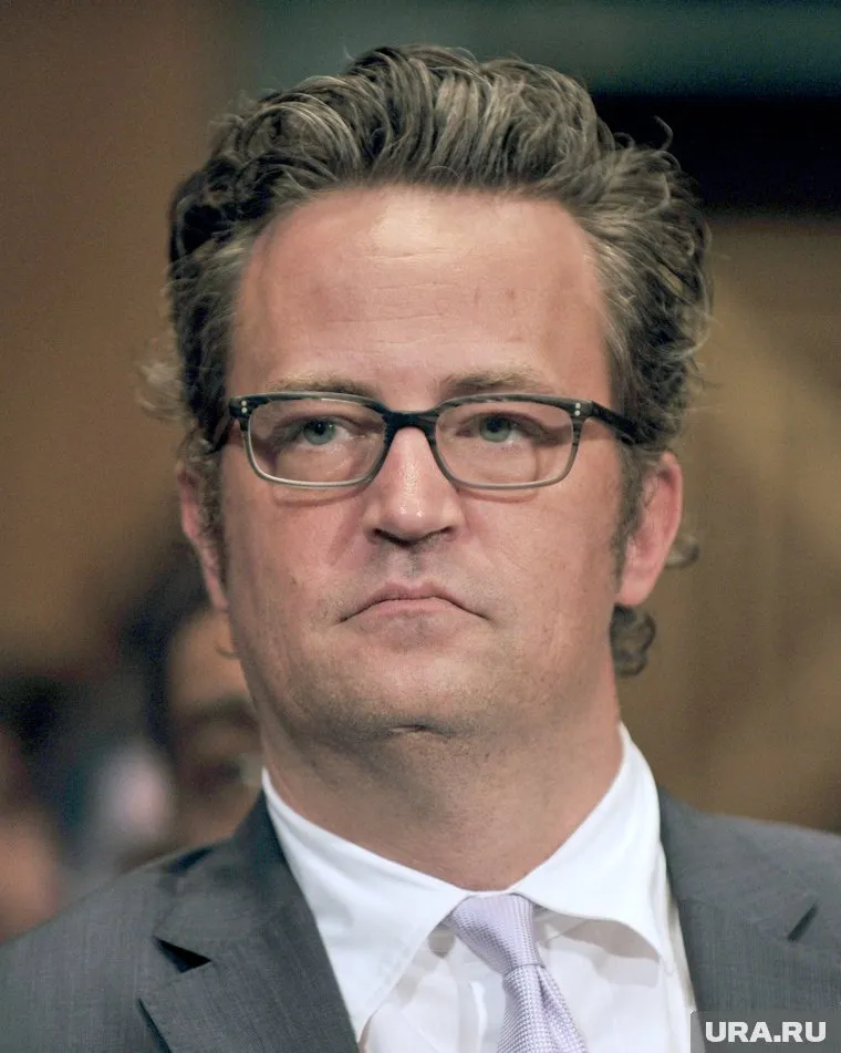 Проводится глубокая экспертиза на наличие запрещенных веществ в крови Мэттью Перри, пишет TMZ