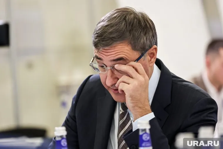 Валерий Фальков прилетел в Екатеринбург с рабочим визитом