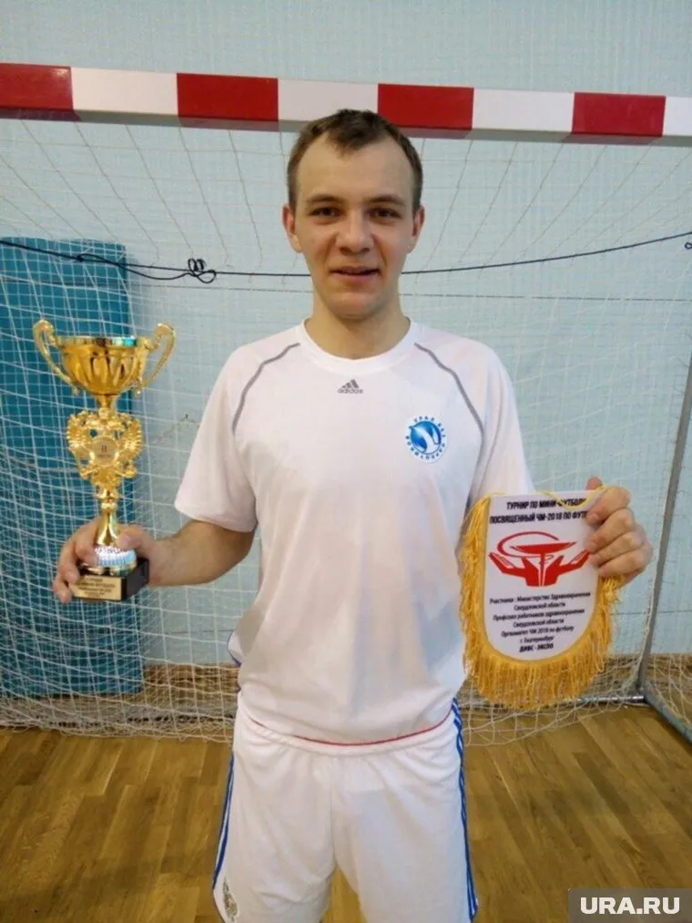 Сергей с детства увлекался футболом