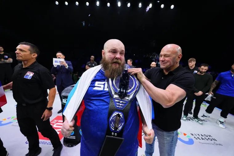 Василий Камоцкий — не только чемпион мира по пощечинам, но и фермер из небольшого города