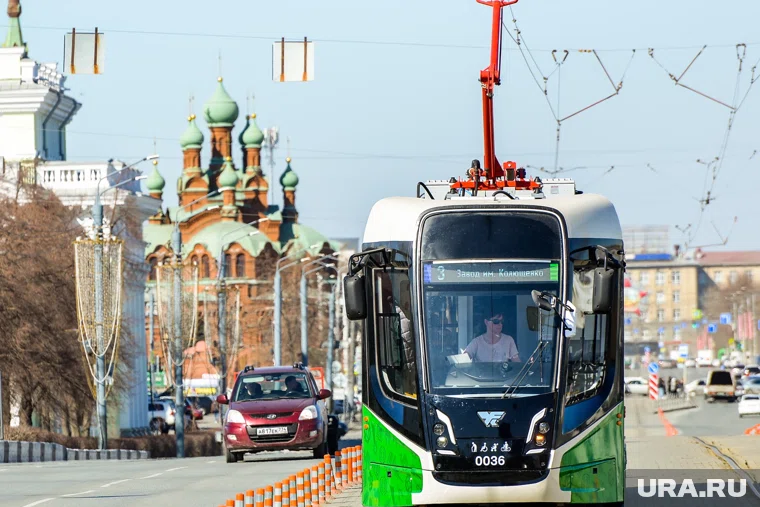 Средний возраст водителя трамвая в Челябинске составляет 36 лет 