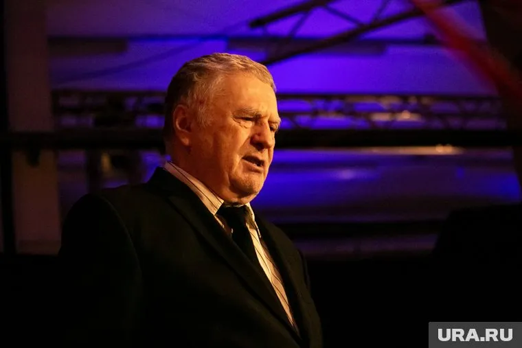 Политолог сравнил Жириновского с Пугачевой