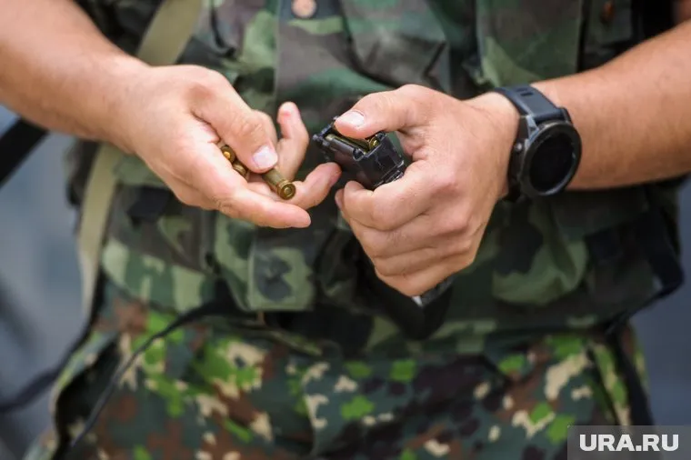 Солдат приехал в город на днях