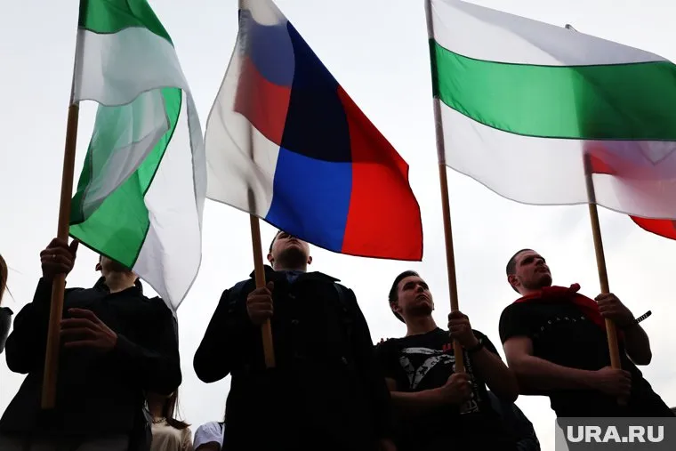 Курганцы вышли на митинг в поддержку проведения референдумов (архивное фото)