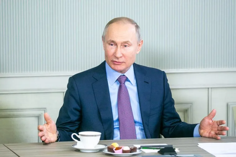 Владимир Путин на заводе "Полет". Иваново