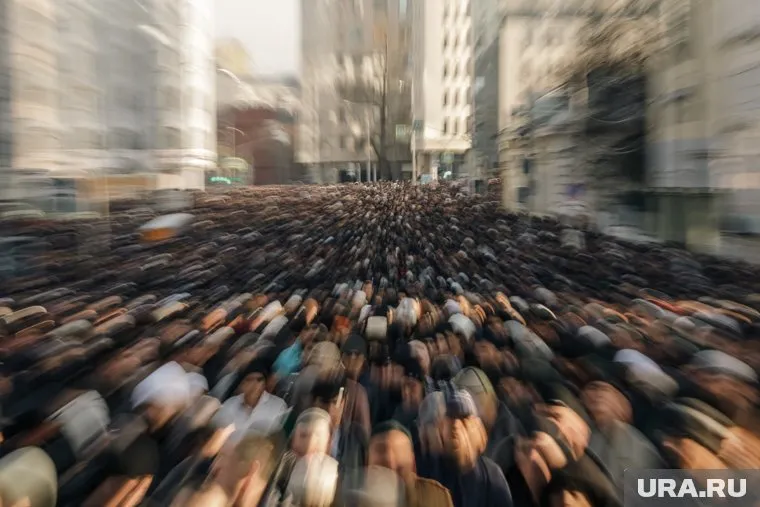 Сотни граждан США покинули Иран