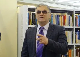Алиев отозвал Гасымова с должности генконсула Азербайджана в Петербурге