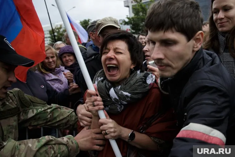 Трудовые протесты в 2019 году будут переходить в политические