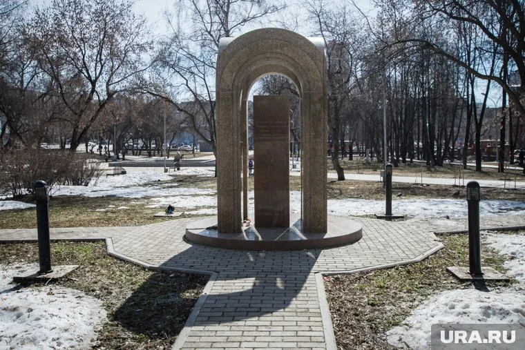 Родственники погибших не получили компенсации, установленной судом