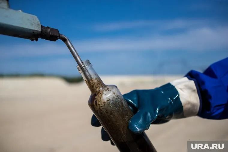 В США хотят обрушить мировые цены нефть