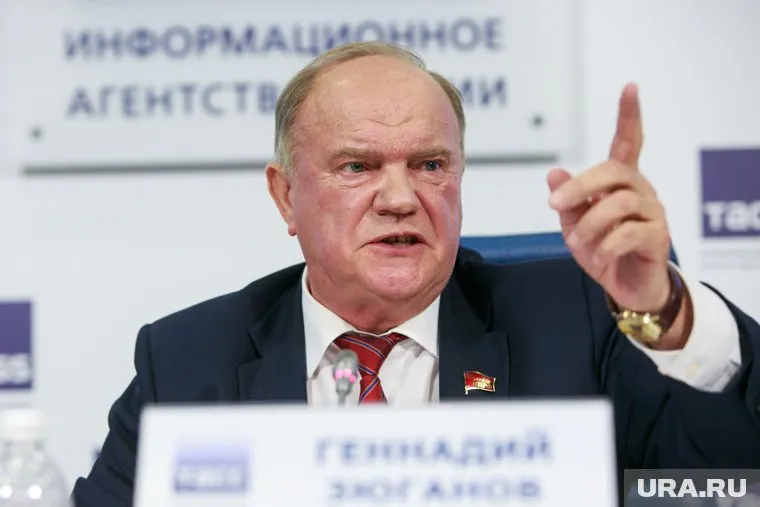 Геннадий Зюганов допустил ошибку, сделав ставку на Павла Грудинина, считают политологи