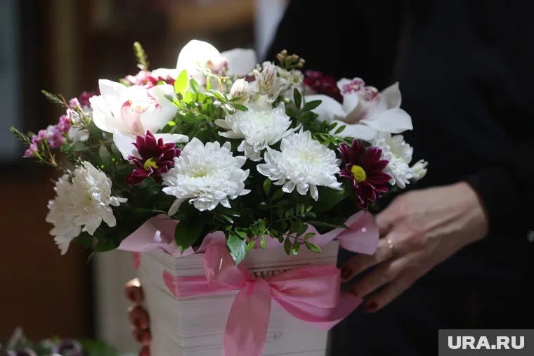 Югорчане тратят на цветы ко Дню матери больше, чем в обычное время