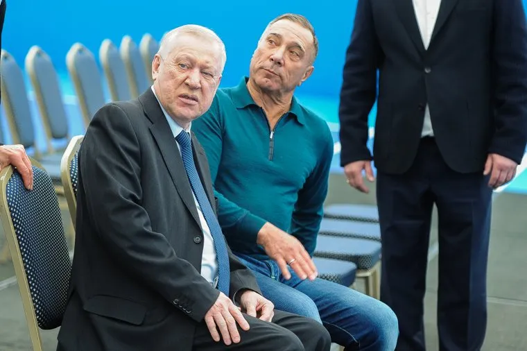 Открытие бесплатного теннисного корта «Жемчужина». Челябинск, тефтелев евгений, аристов александр