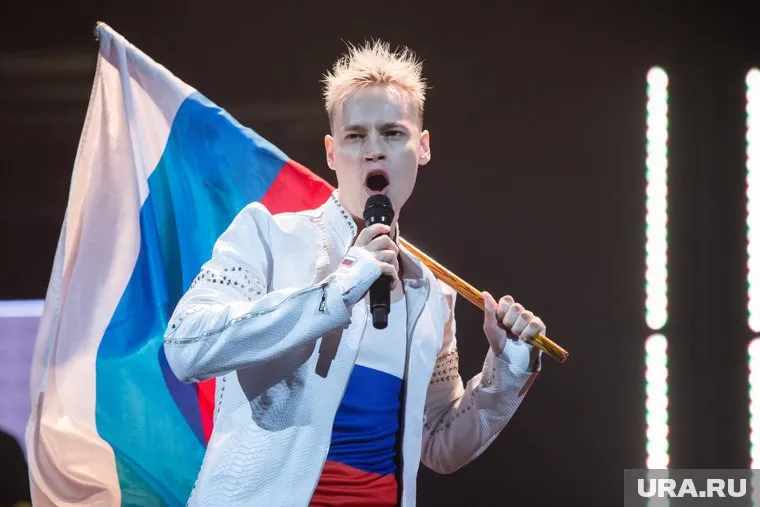 Ярослав Дронов только недавно объявил о разводе с женой Еленой Мартыновой