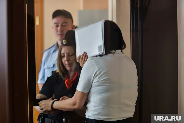 Женщину наказали обязательными работами за нападение на ребенка (архивное фото)