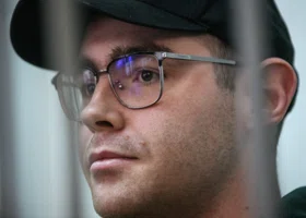 Редактору URA.RU Аллаярову продлили арест до апреля — его оговорил родной дядя