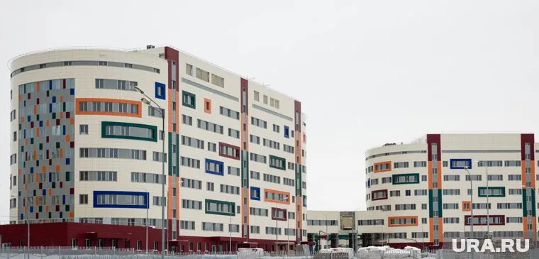 Перинатальный центр в Сургуте продолжает работать, несмотря на затяжной конфликт между властями и застройщиком