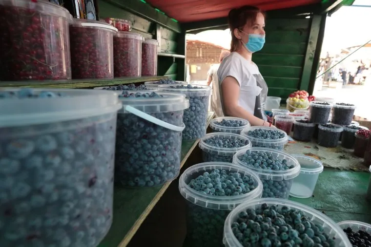 Визит директора ЗАО «Совхоз имени Ленина», экс-кандидата в президенты РФ от КПРФ Павла Грудинина и секретаря ЦК КПРФ Марии Дробот. Пермь