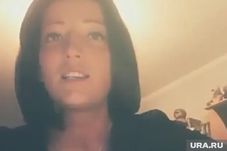 В комментариях гадают, правда ли, что девушка работает медсестрой, а не замужем за бизнесменом