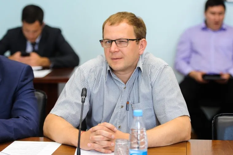 Федор Конюхов и Алексей Текслер на автозаводе Урал. Челябинская область, Миасс
