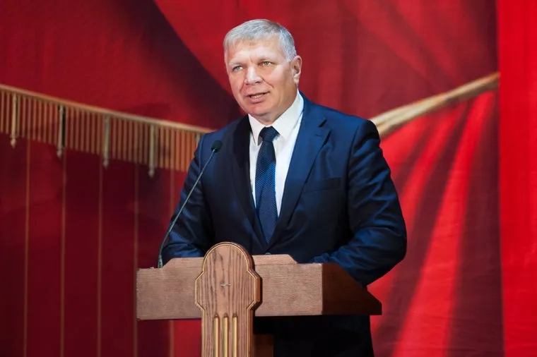 Официальная церемония вступления Евгения Куйвашева в должность губернатора Свердловской области. Екатеринбург