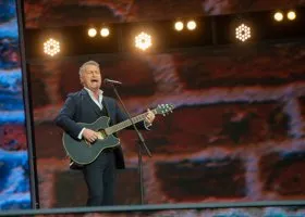 Агутин толкнул жителя Миасса во время концерта