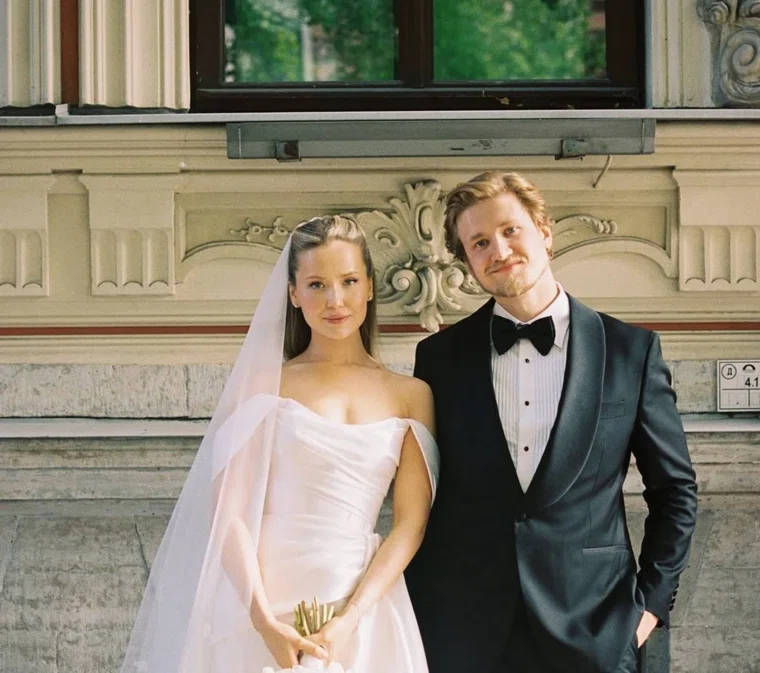 Пара вместе с 2020 года