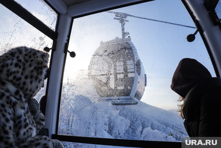 Жителям Приуральского района предложили обсудить проект сервисного центра будущей горнолыжки 