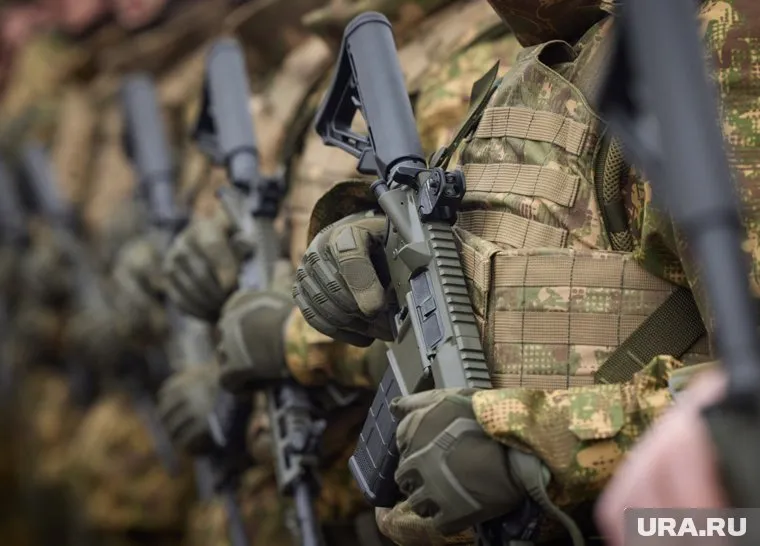 В Германии от военной службы с осени 2024 года отказались свыше двух тысяч человек