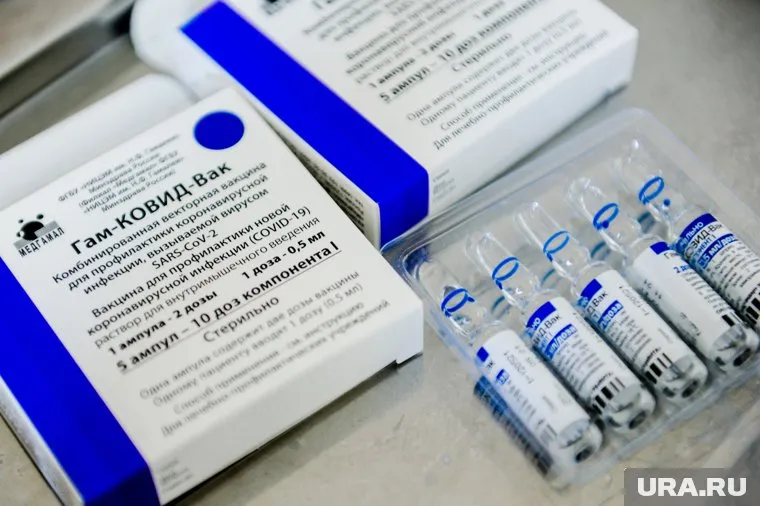 Мошенники в Челябинске рассылают письма с требованием закупить вакцину