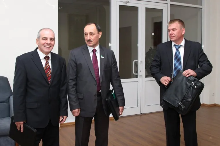 Комиссия по выборам сити- менеджера
Курган, кандидаты в сити менеджеры