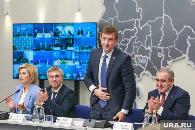 Андрей Турчак собирается заняться обновлением кадров в «Единой России»