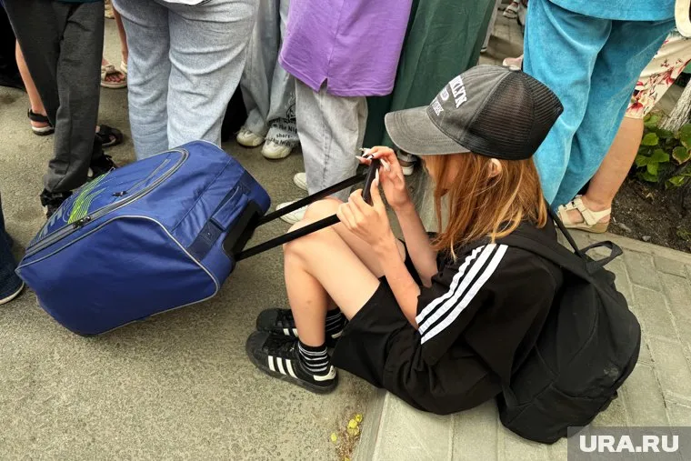 Через три дня после заезда детей попросили забрать домой